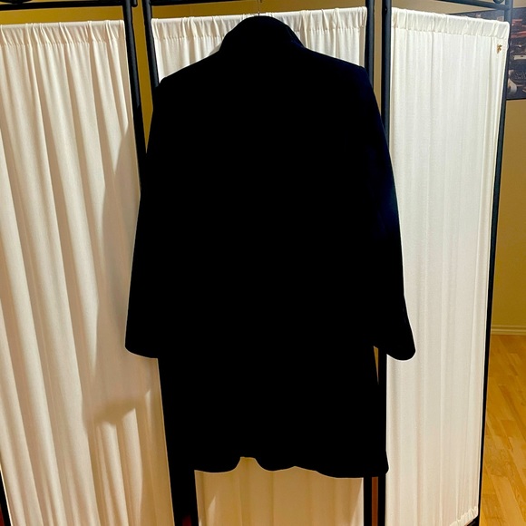 Malia  Bellandi. - Picture 2 of 4